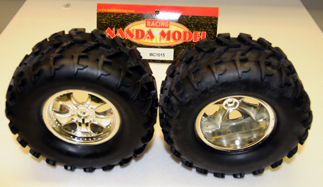 NANDA WC1015 Monster Truck new Tires chrome Cutter/Big Fangs